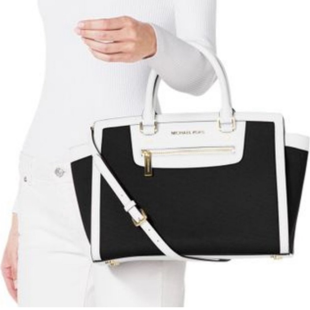Michaels Kors Large Selma Black & White Purse